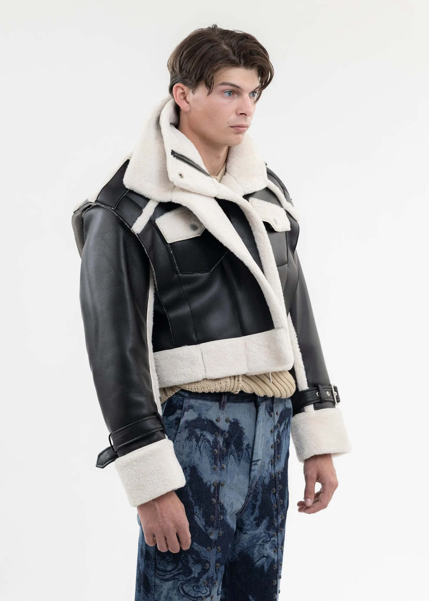 BLACK DOUBLE SIDE SHERPA JACKET